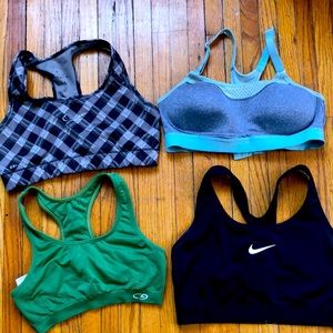 Sports bra bundle!